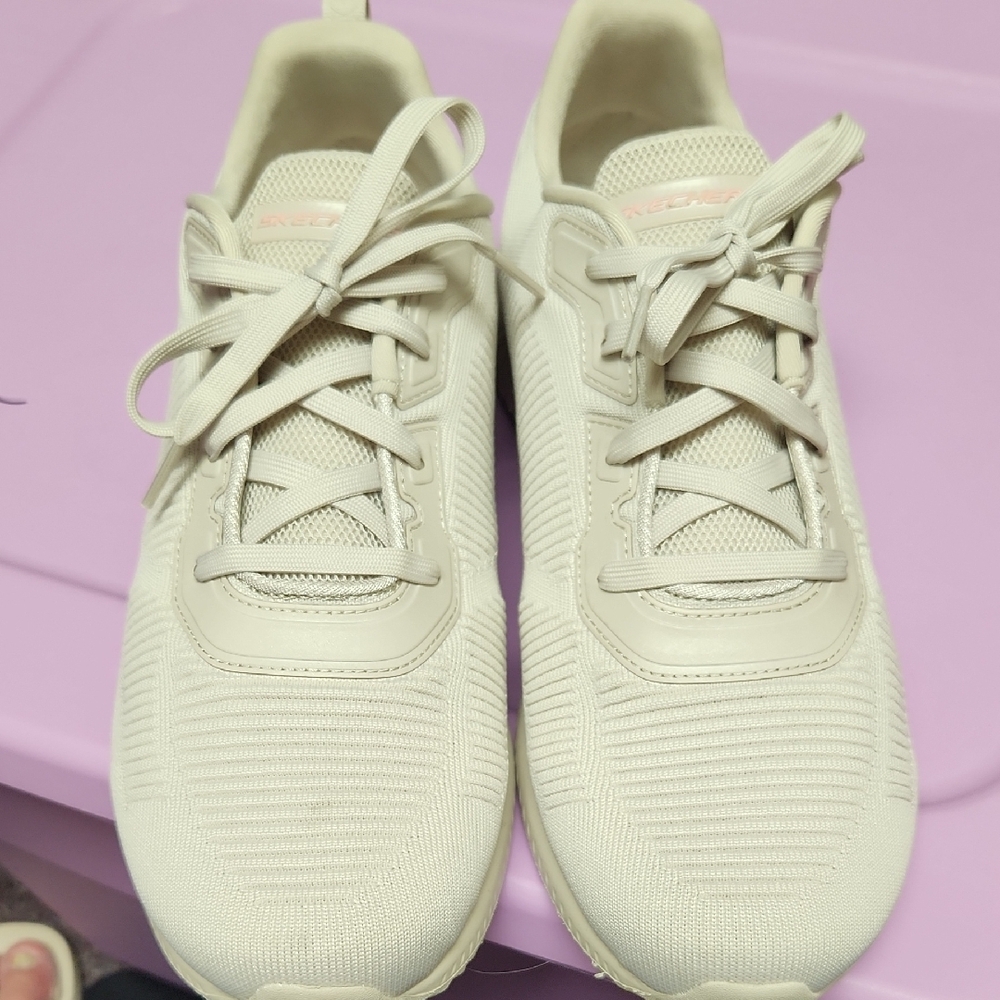 Skechers Women's Cream Sneakers